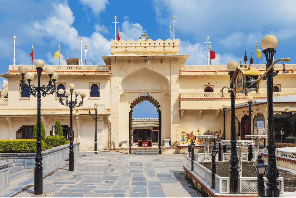Hawa Mahal in Jaipur - Rajasthan in a Glance Tour
